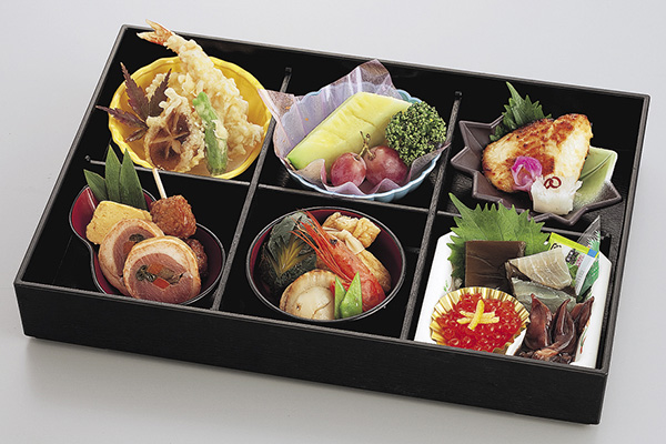 立山御膳(ごはん付)
1,500円~