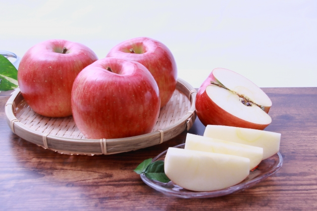 <コラム>【旬のフルーツ】りんごは○○ごと食べましょう！栄養価アップの秘策とは？